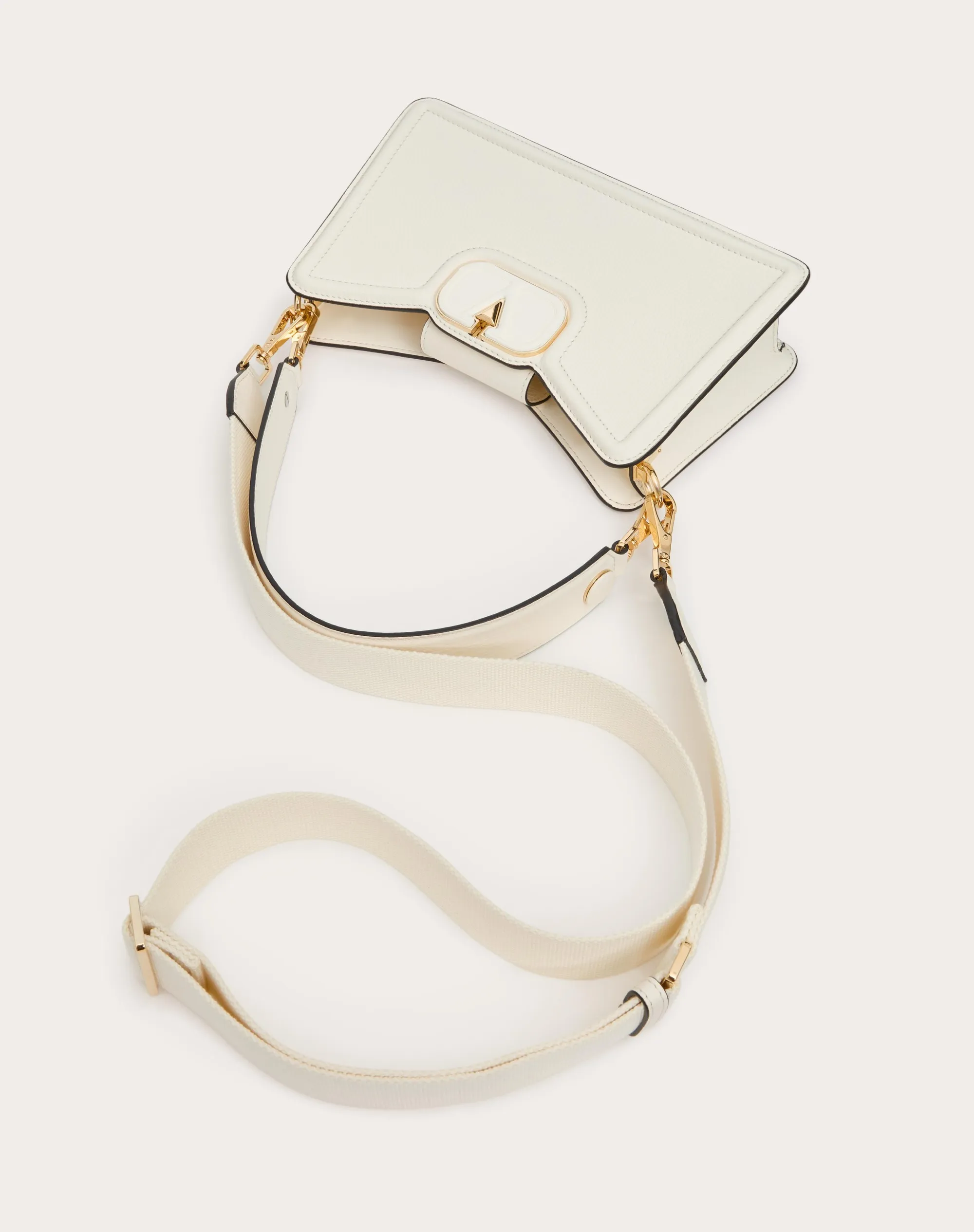 BORSA A SPALLA VLOGO LEATHER IN VITELLO GRANATO