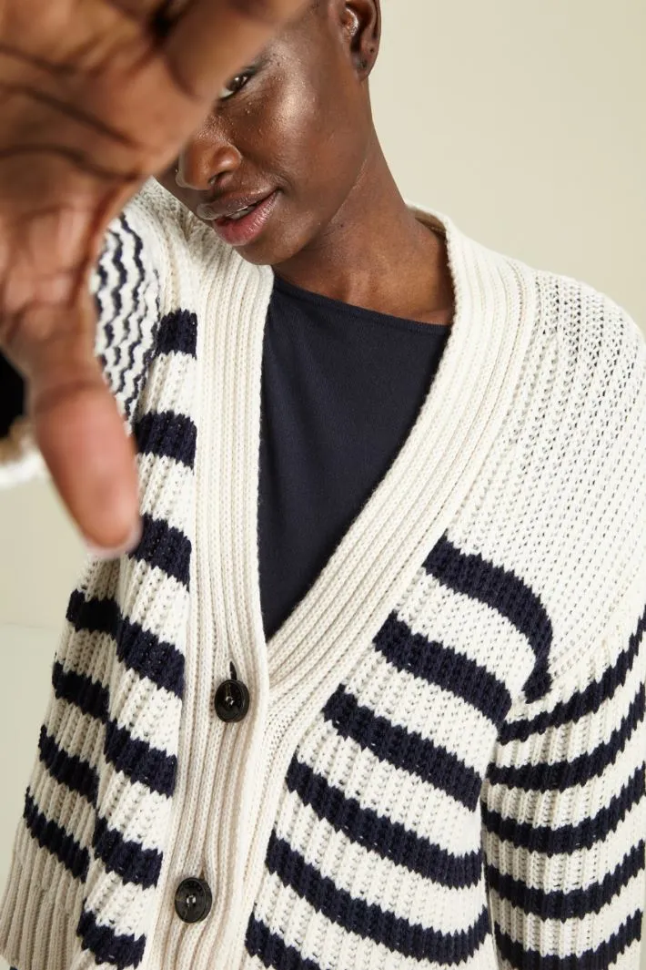 Cardigan in maglia di lana