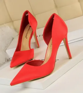 Décolleté da donna alla moda Scarpe a punta Scarpe da donna con tacco alto Scarpe da donna con tacco a spillo in argento dorato