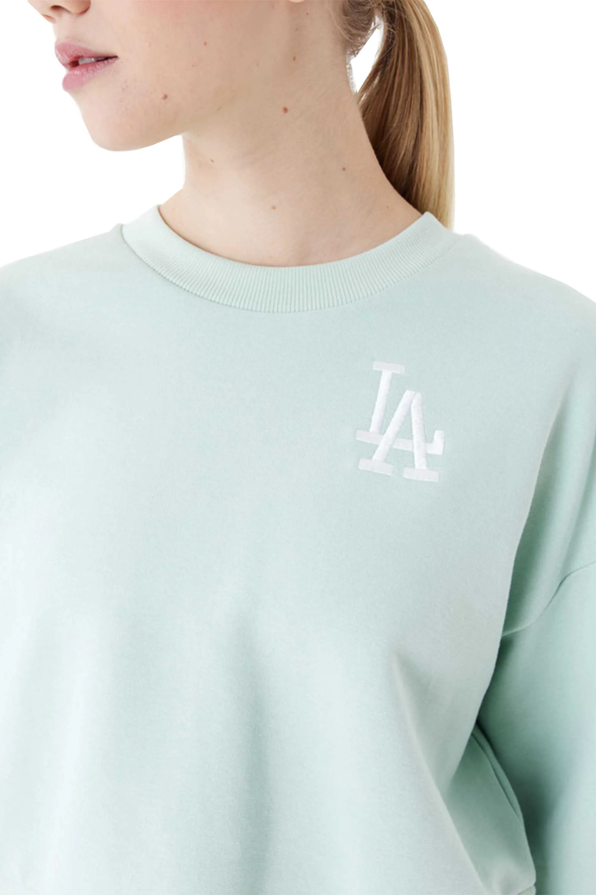         FELPA FEMALE MLB LE CROP CREW