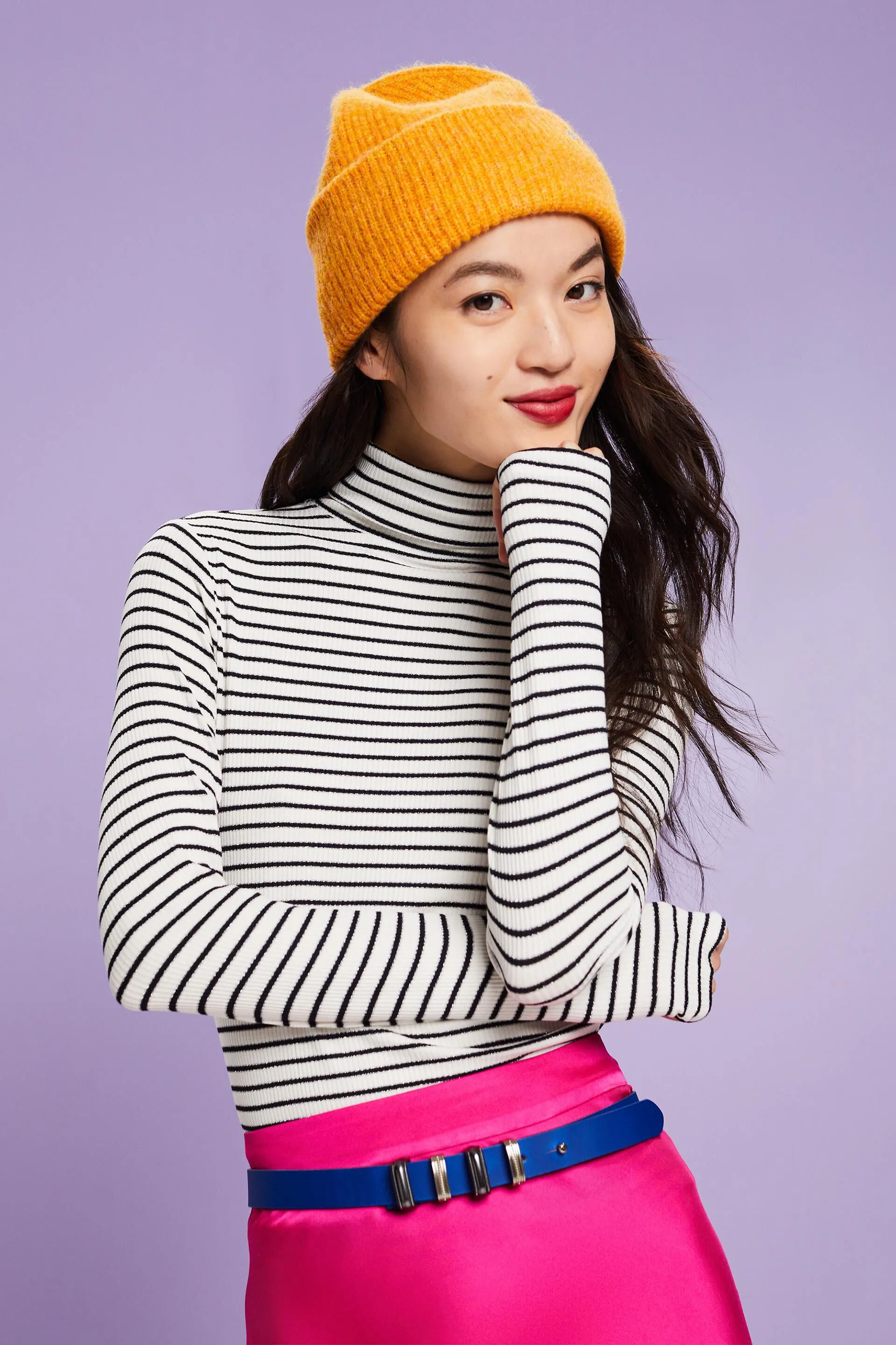 Maglia a maniche lunghe con collo a tartaruga e righe glitterate