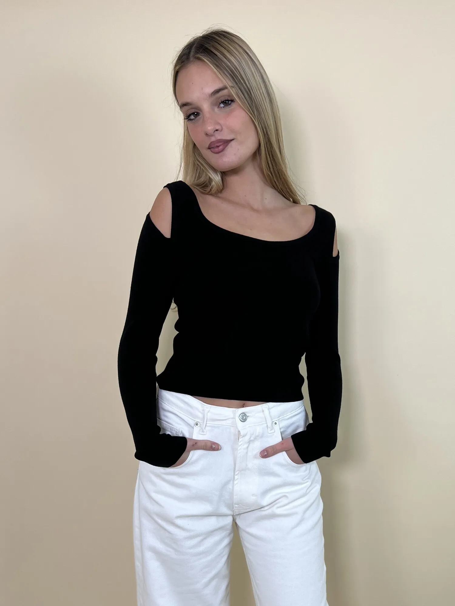 Maglia cut out spalle – Vicolo