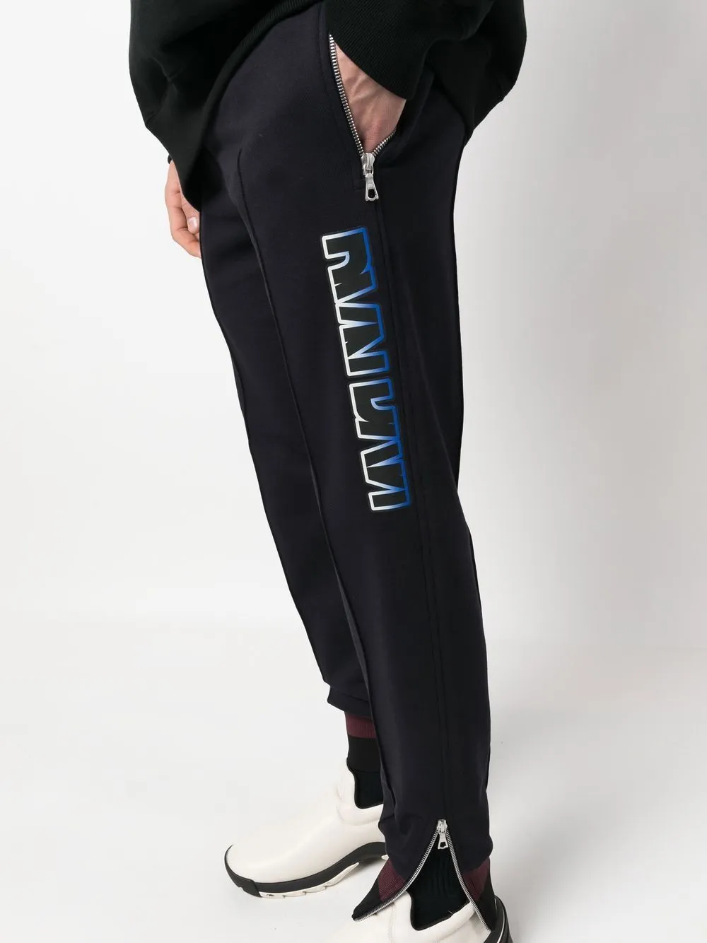 pantalone jogger con logo