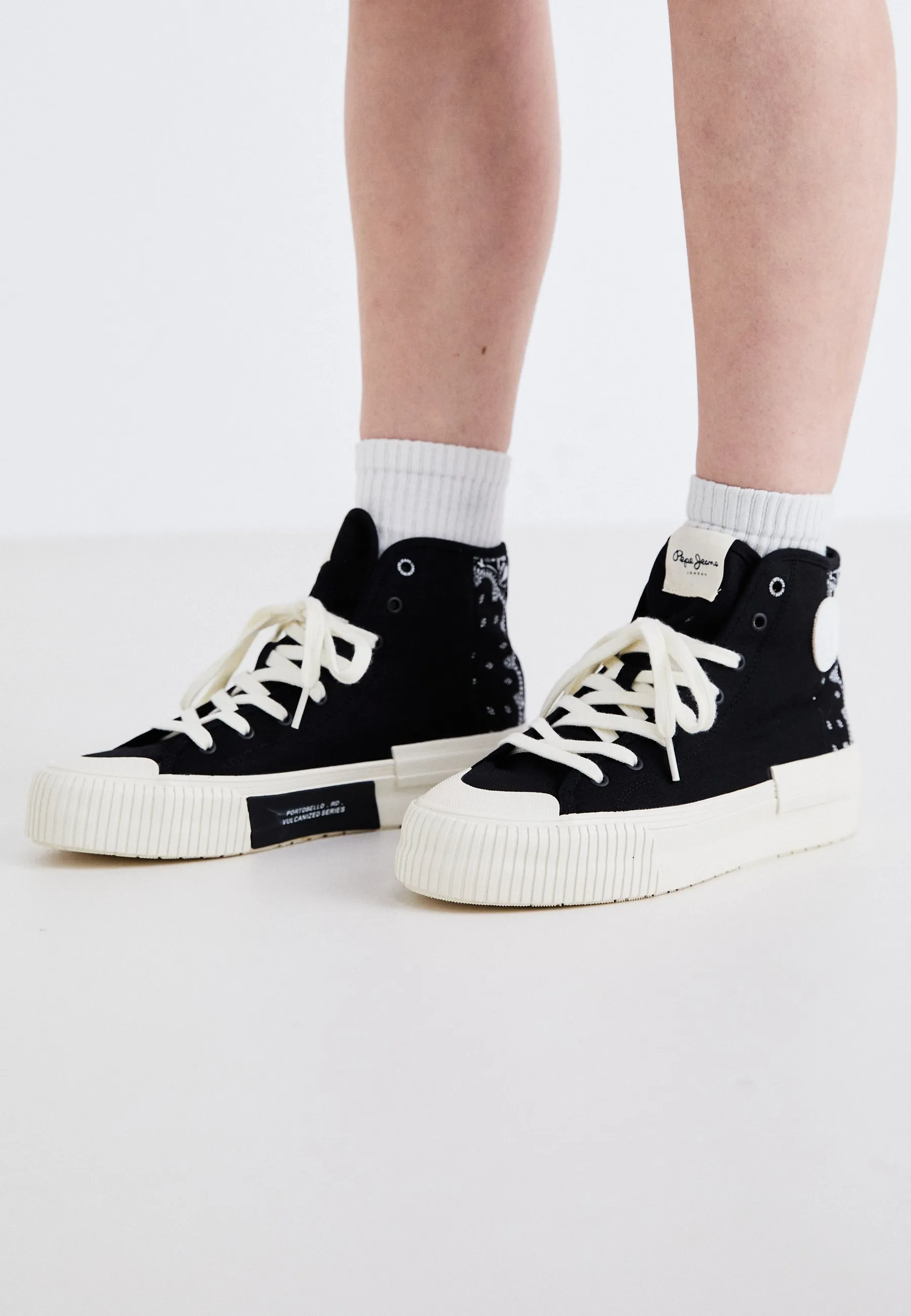 SAMOI DIVIDED - Sneakers alte