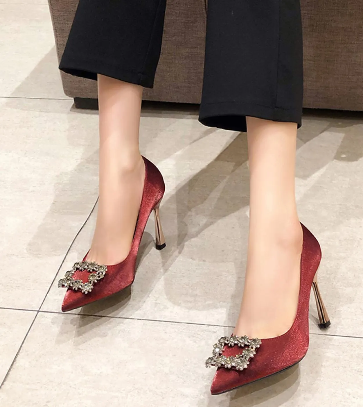 Scarpe eleganti Décolleté marroni con tacco a punta Scarpe da donna Décolleté marroni con punta a punta