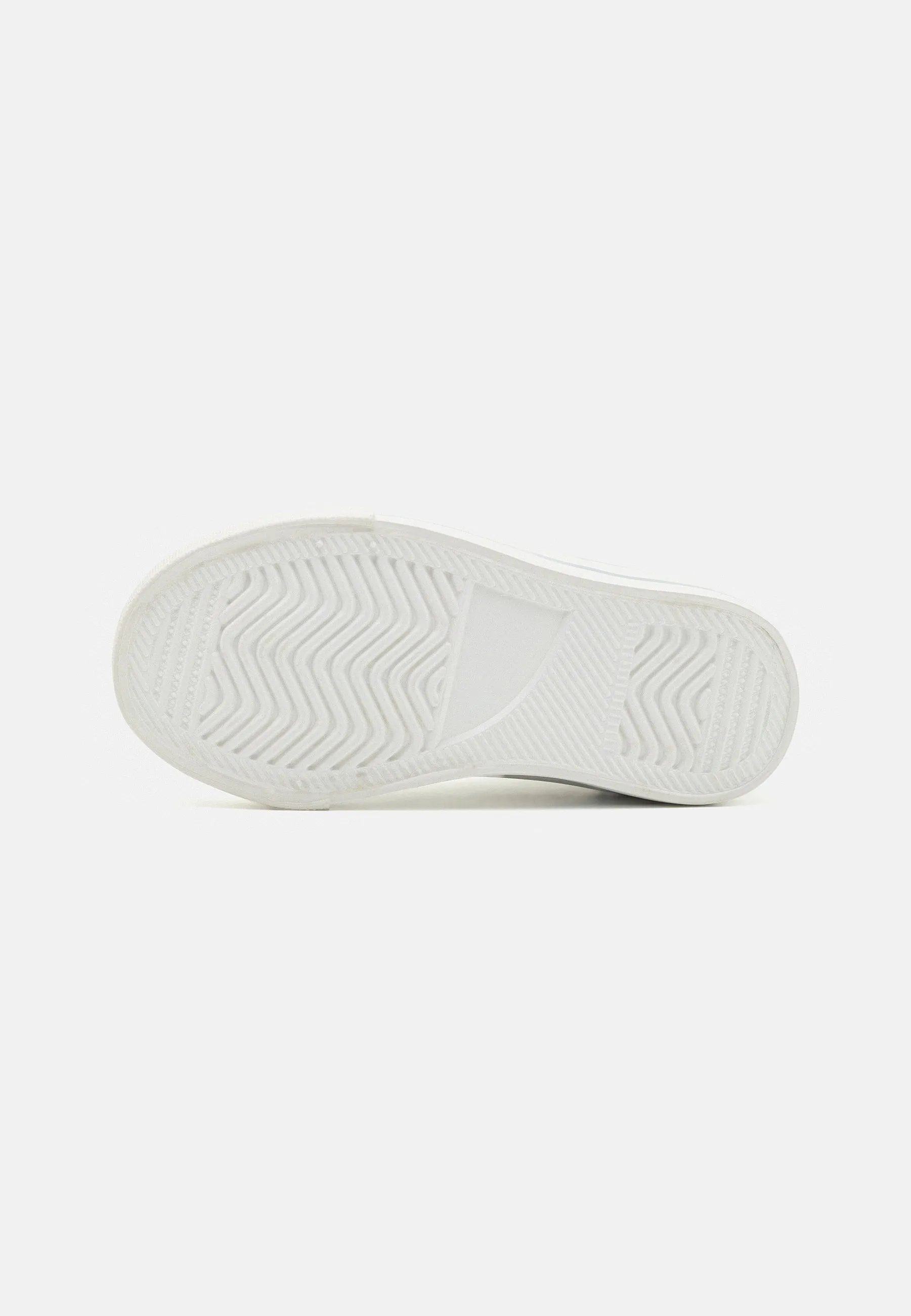 - Sneakers alte