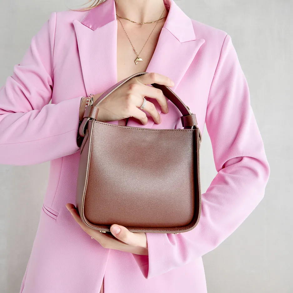 V-Bag Saffiano Bruciato